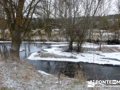 Villa de Pedraza y el Cañón del Río Cega; senderismo caceres